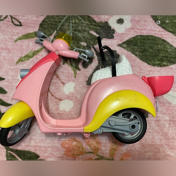 Barbie bike lot - Picture 4 of 8